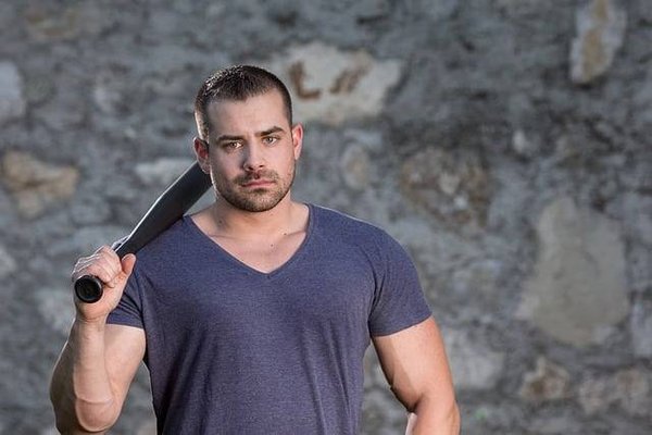 Comment se muscler efficacement à la maison sans matériel ?